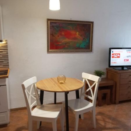 Old Studio Apartment Vilnius Esterno foto