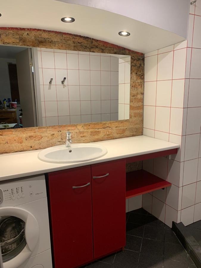 Old Studio Apartment Vilnius Esterno foto