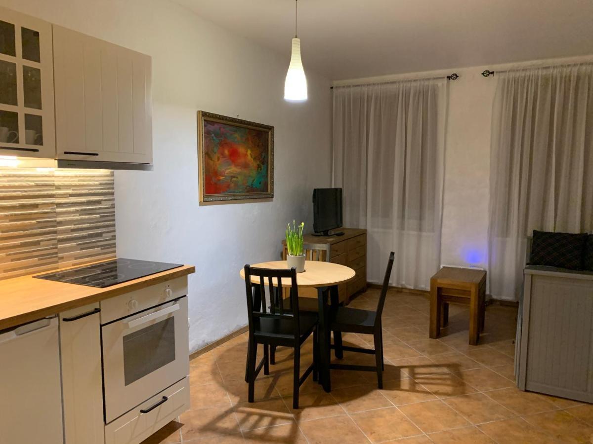 Old Studio Apartment Vilnius Esterno foto