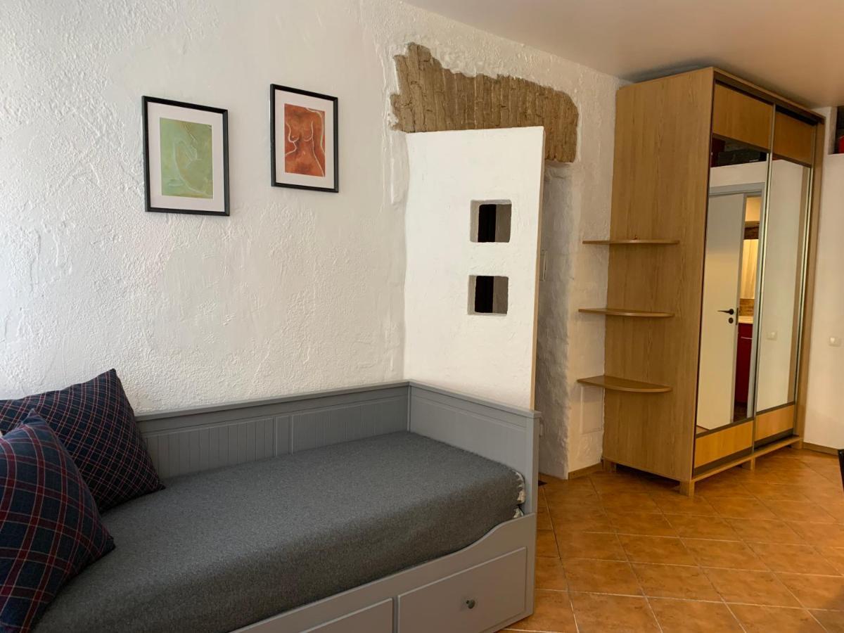 Old Studio Apartment Vilnius Esterno foto