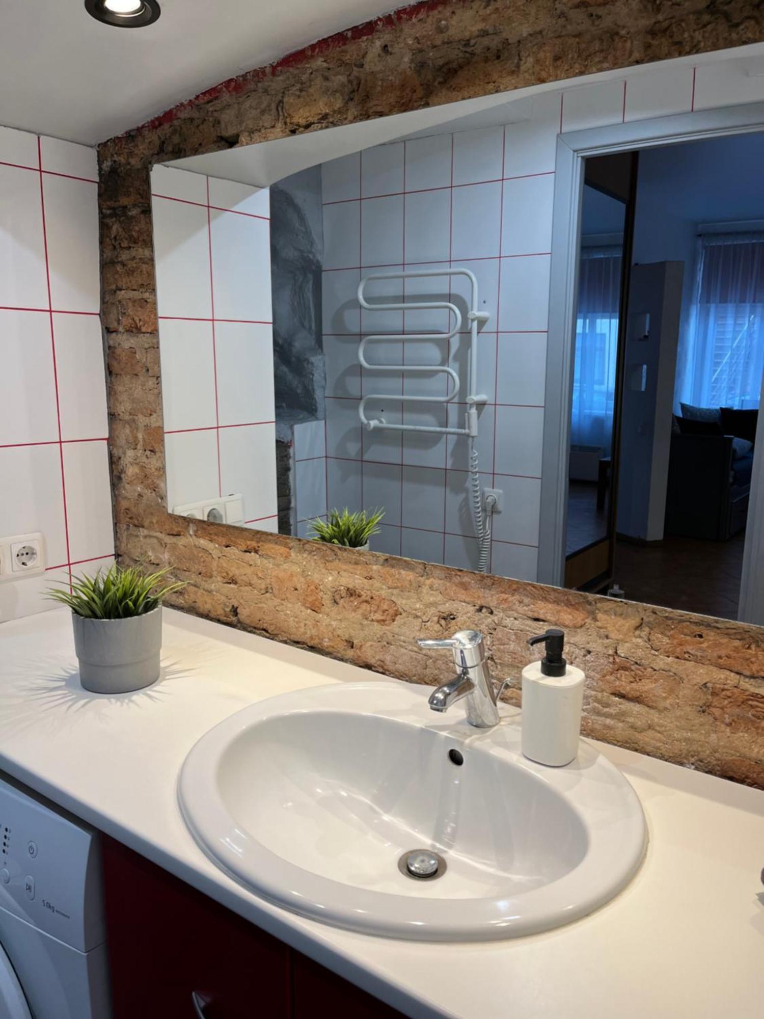 Old Studio Apartment Vilnius Esterno foto